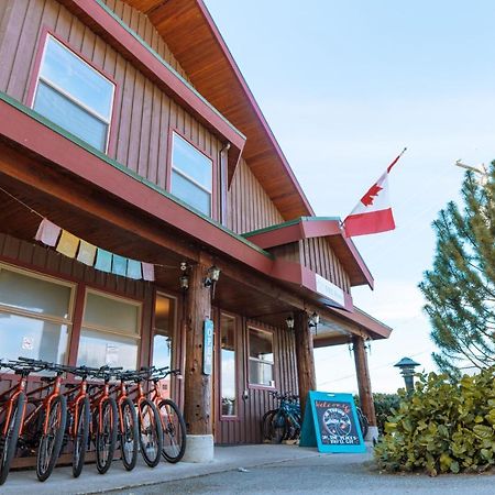 Whalers Guesthouse Tofino Exteriör bild